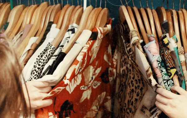 Roupa, moda, cabides