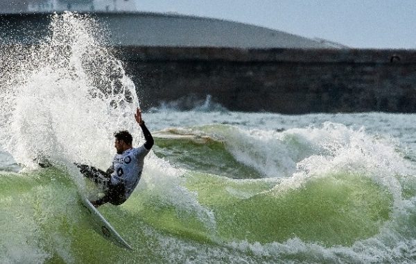 Melhores surfistas nacionais brilham nos primeiros dois dias da Renault Porto Pro Liga MEO Surf 2017, Matosinhos