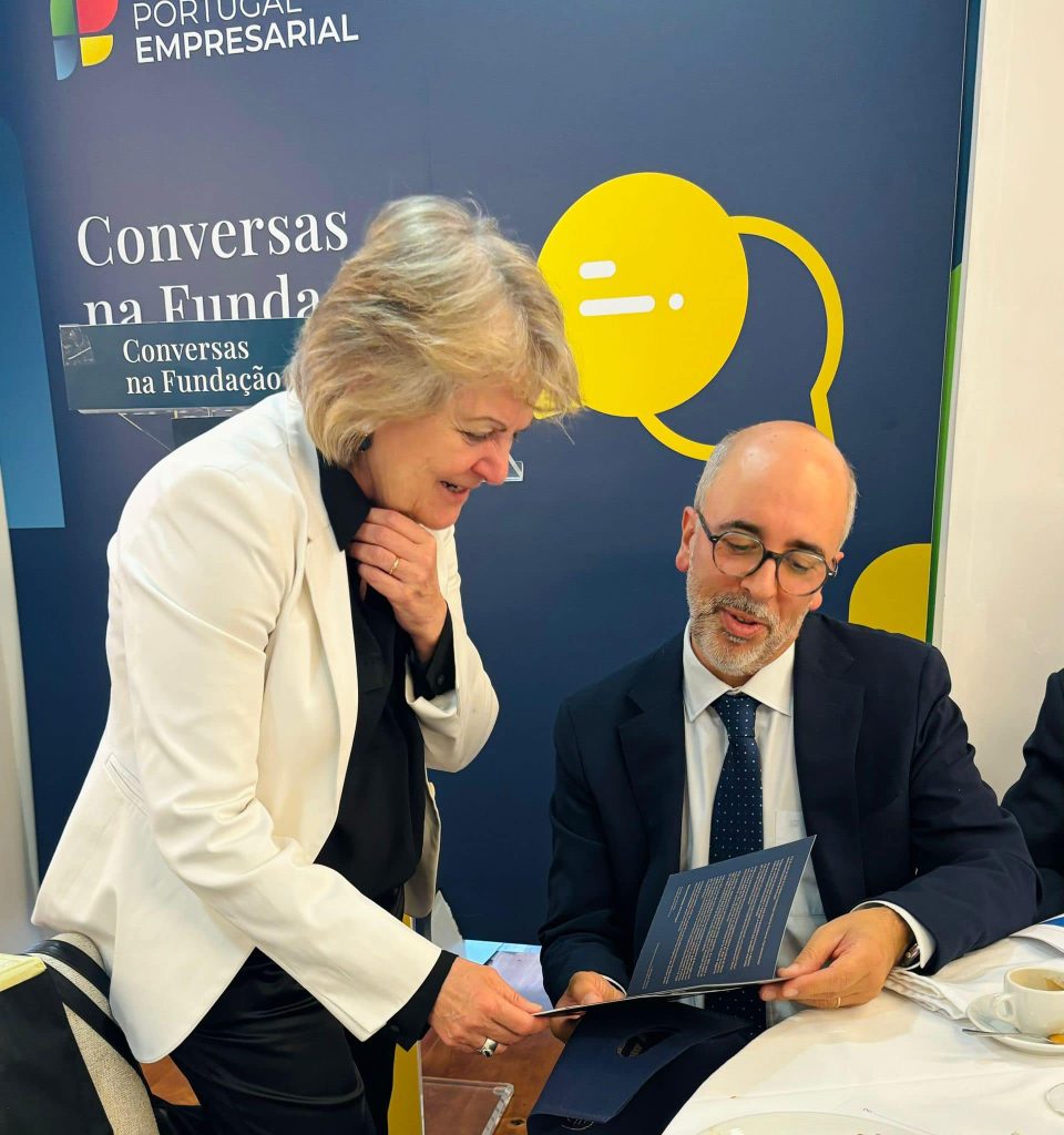 Conversas na Fundação, Elisa Ferreira