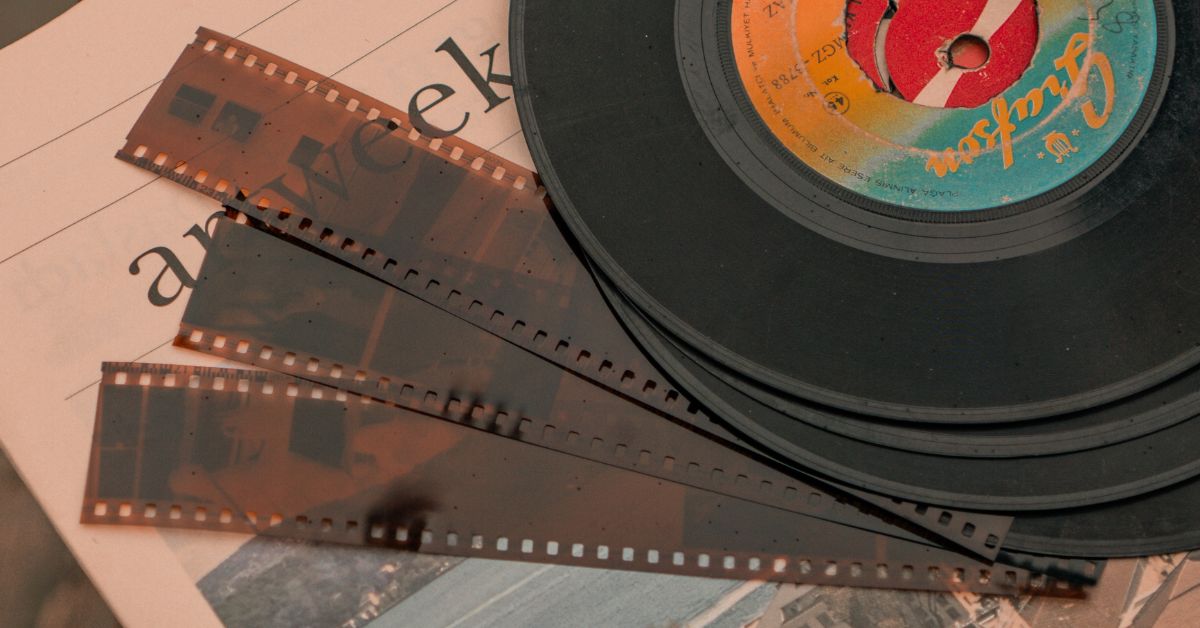 Audiovisual, discos, fotografias, negativos