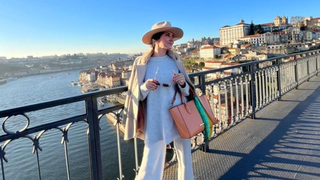Gabriela Curry, Porto