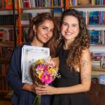 Gabriela Curry, livro