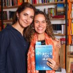 Gabriela Curry, livro