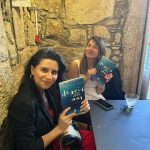 Gabriela Curry, livro