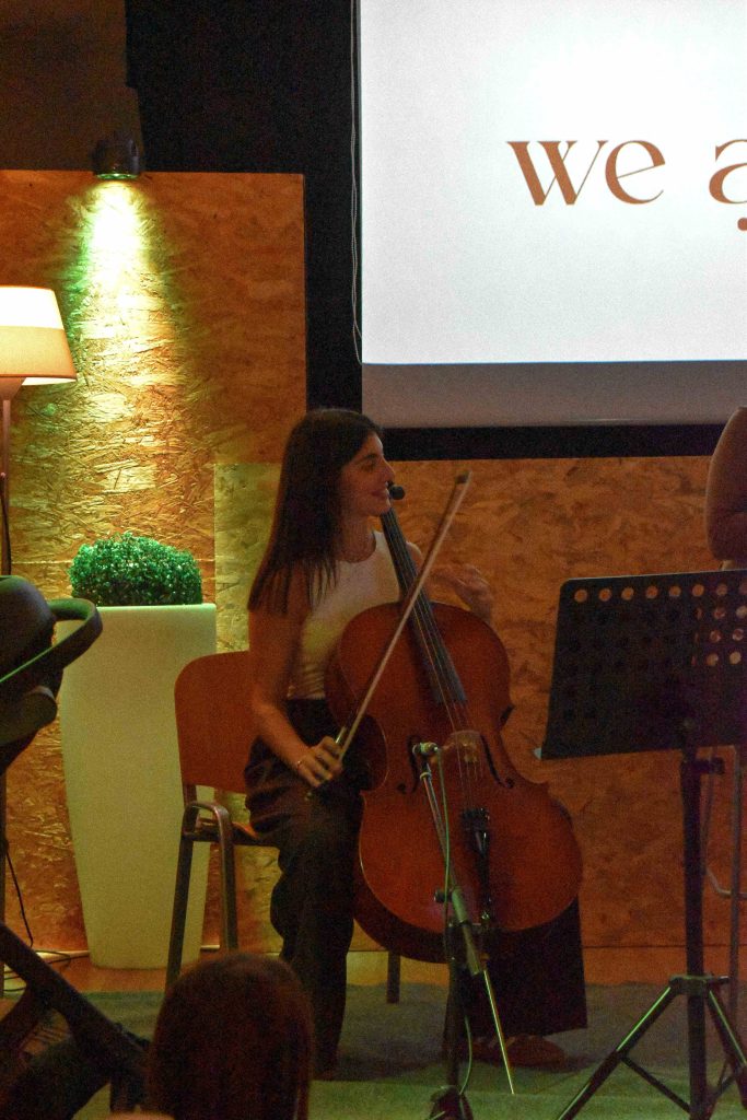 Apresentação We Are, Joana Teixeira